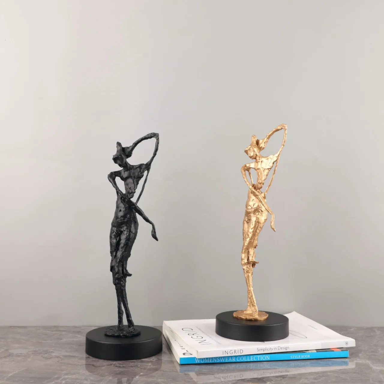 Nordic creative abstract cast iron figure sculpture art ornament porch living room study TV cabinet home decoration