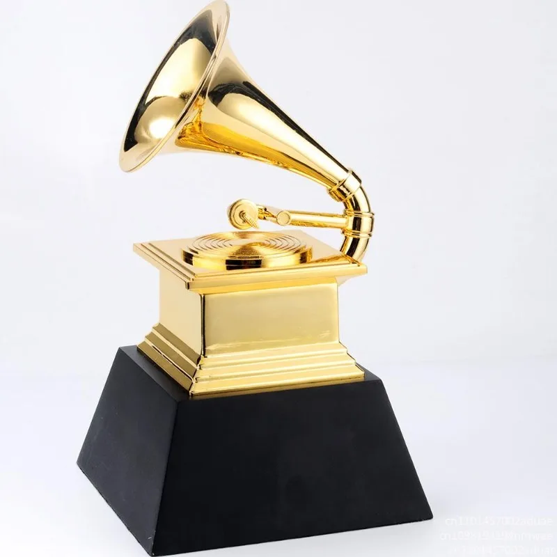 THE GR AM MYS A wards Gramophone Metal Trophy by NA RA   S Nice Gift Souvenir Collections Free Lettering