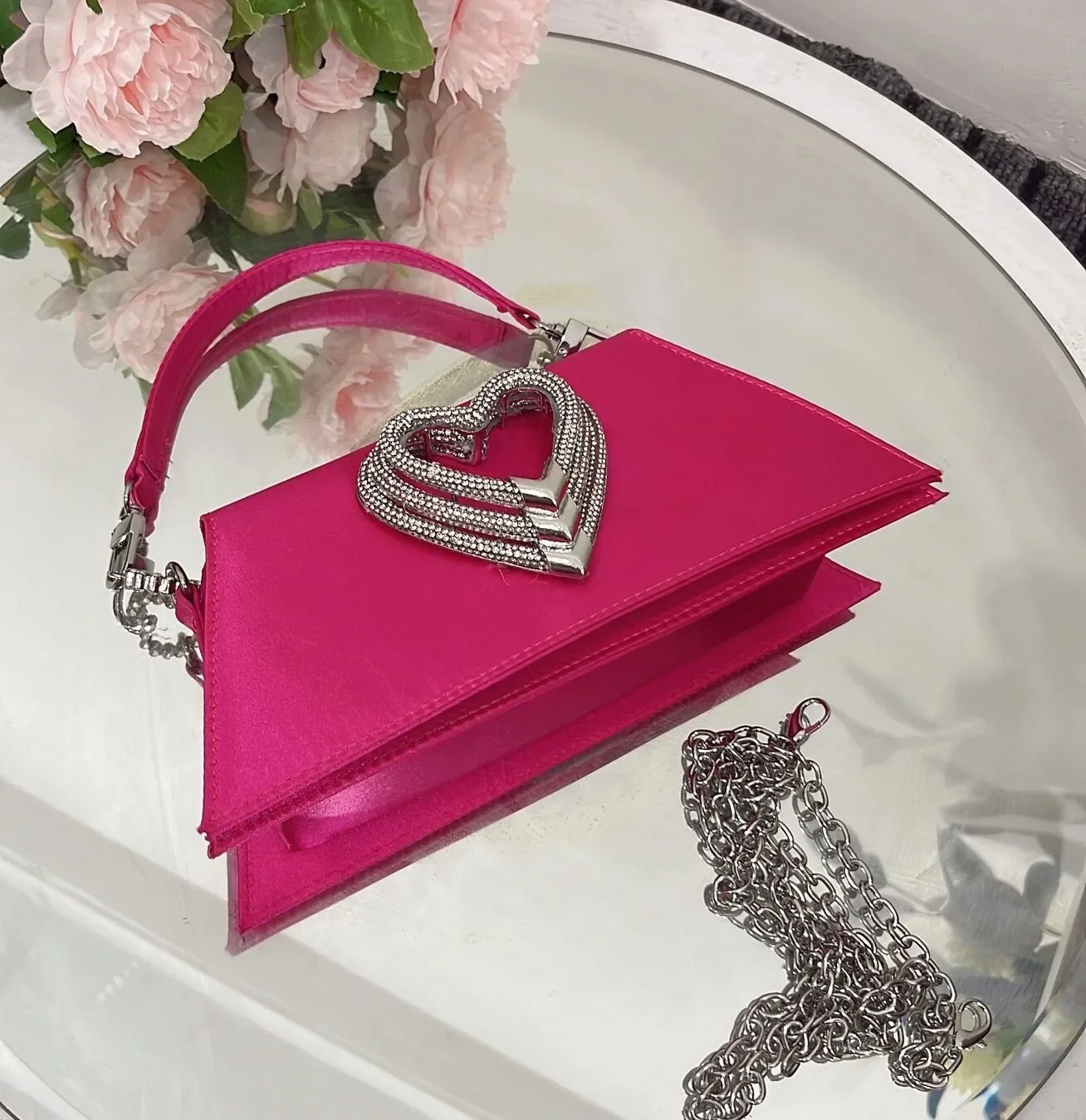 

SUNNY BEACH Fashion Heart Satin Diamonds Women Luxury Evening Cltuches Luxury Tote Bag Wedding Handbag Party Silk Prom Purse