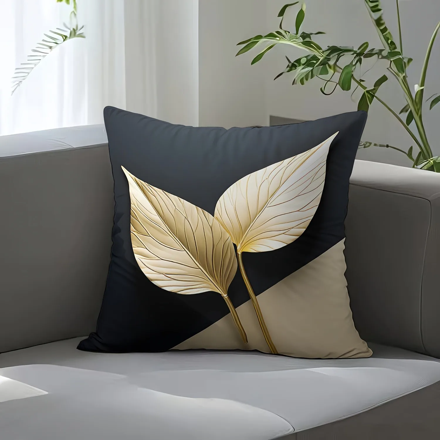 Black and Gold Leaf Throw Pillow Cover Modern Abstract Botanical Print Decorative Cushion Cover for Glam Living Room Home Decor