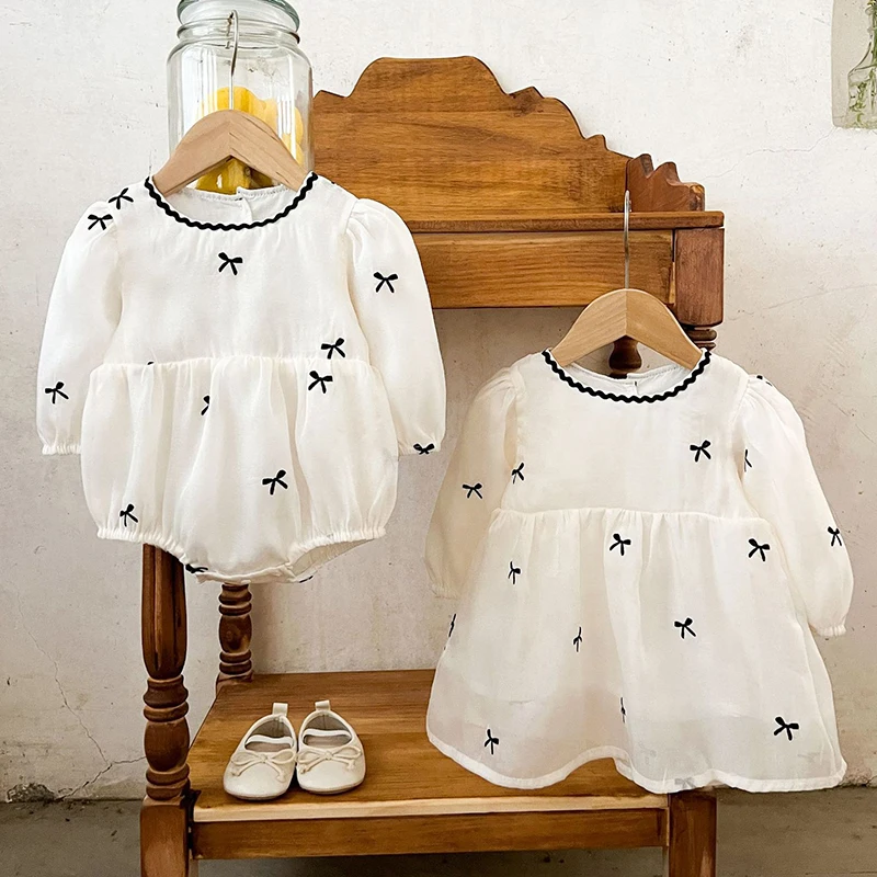 

2025 New Autumn Sister Dress 0-3Yrs Baby Girl Party Dress Long Sleeved Bow Embroidery Baby Girl Romper Kids Princess Dresses