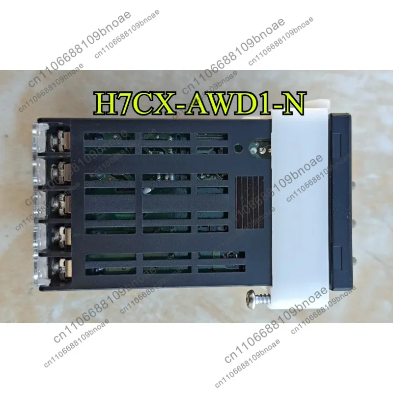 Preset Counter/Tachometer H7CX-AWD1-N Features: 2-level setting, 6-digit display, dual output contacts