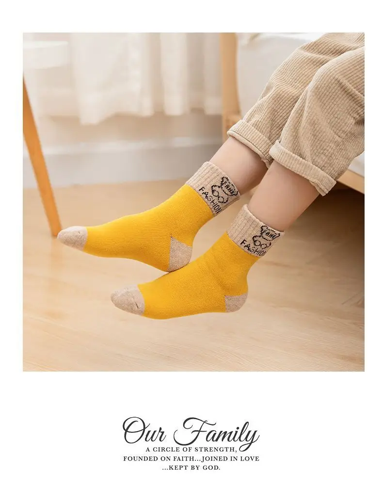 5 Paar dicke, warme Kindersocken für Jungen und Mädchen, weiche, mit Fleece gefütterte, rutschfeste Wintersocken für Kleinkinder – Detail 15