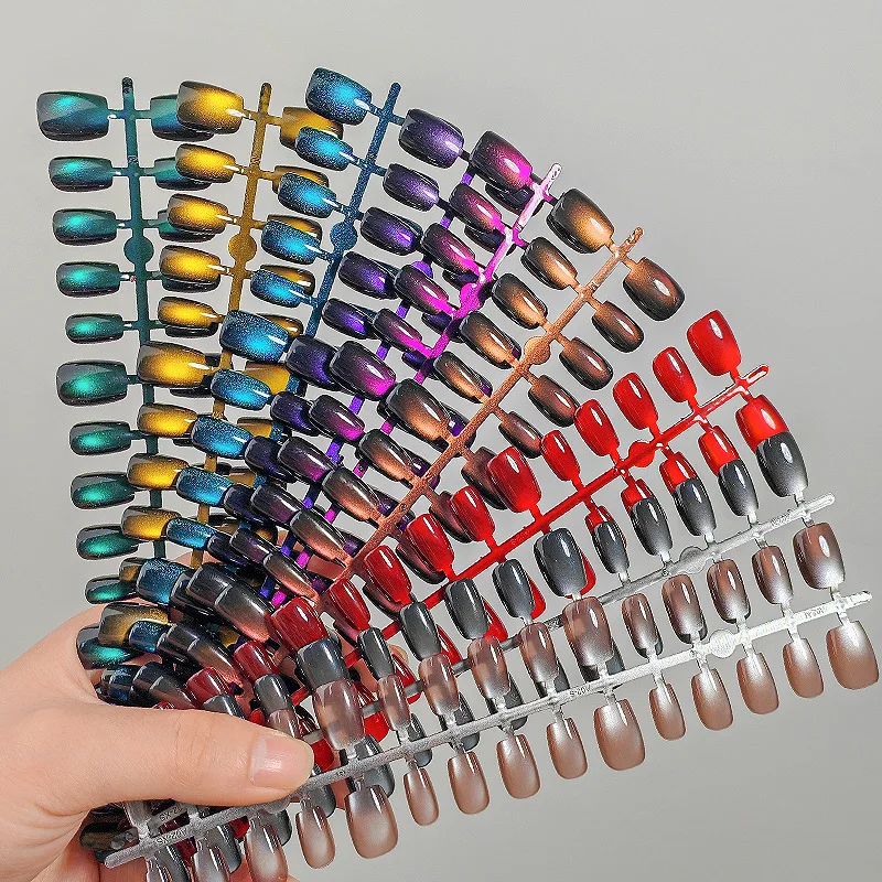 30 Stück/Streifen Mittellange Künstliche Acrylnägel, Falsche Nägel mit Aurora-Effekt, Mehrfarbige Aufklebnägel, Abnehmbare Nagel-Patches