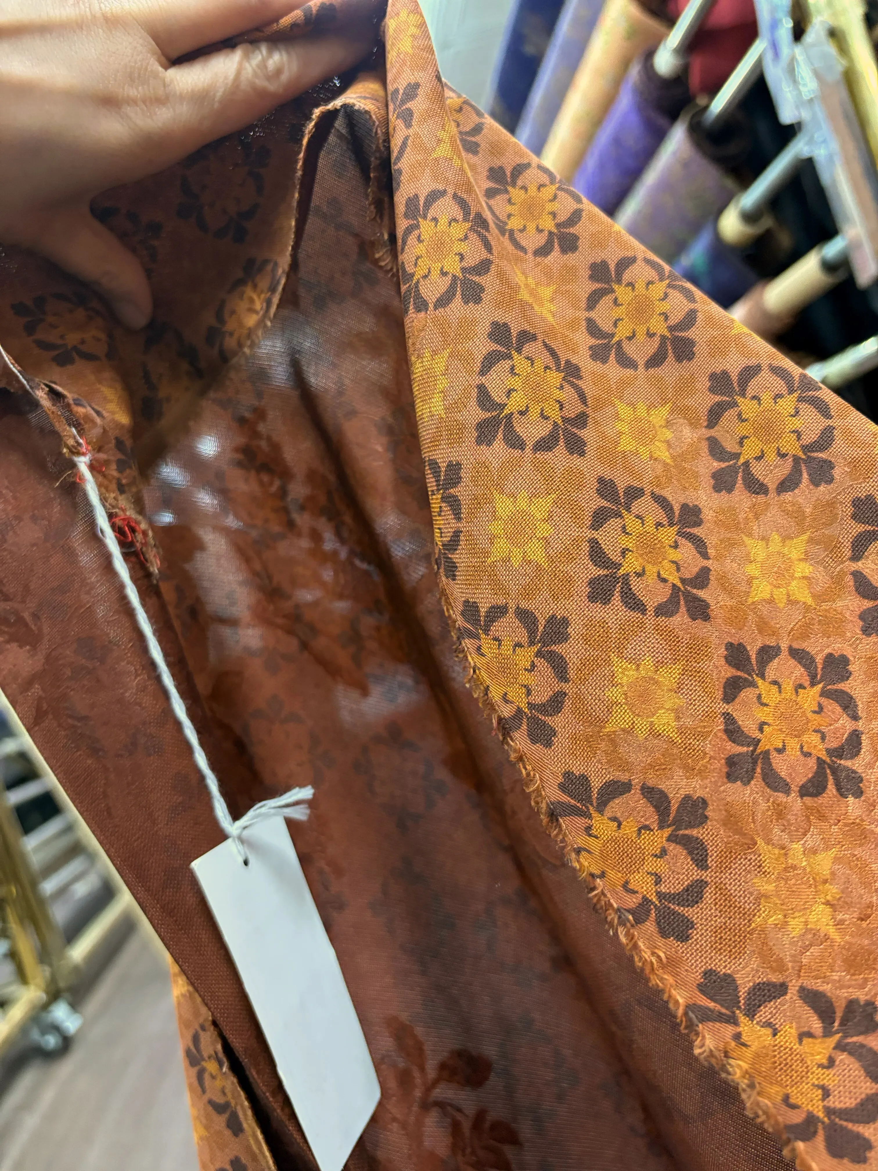 Silk Flower Gambiered Guangdong Silk Cloth Silk Orange Bottom Po-Phase Flowers New Chinese Cheongsam Dress Suit Fabric