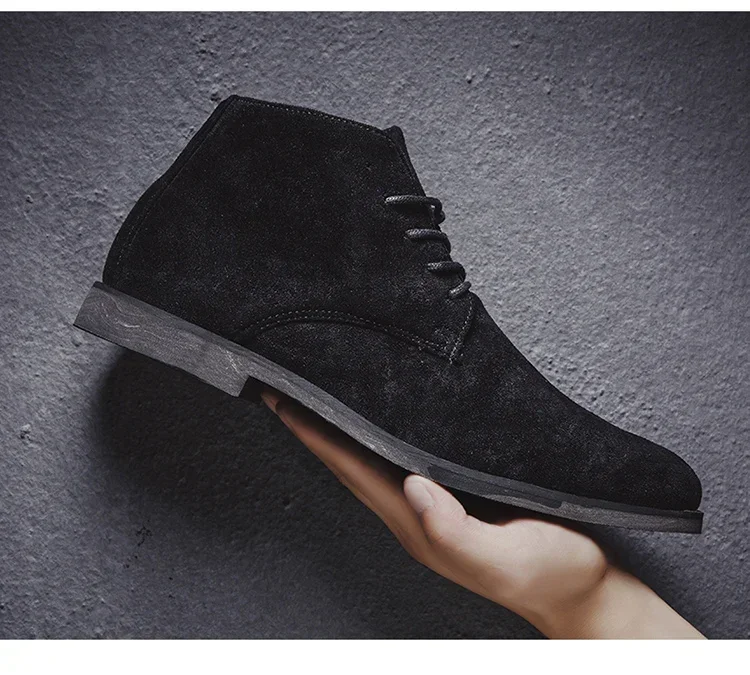 Modische braune Chelsea Boots für Herren im britischen Stil, hochgeschnittene Wildlederschuhe mit Schnürung und spitzer Zehenpartie, Herren-Knöchelstiefel – Detail 23