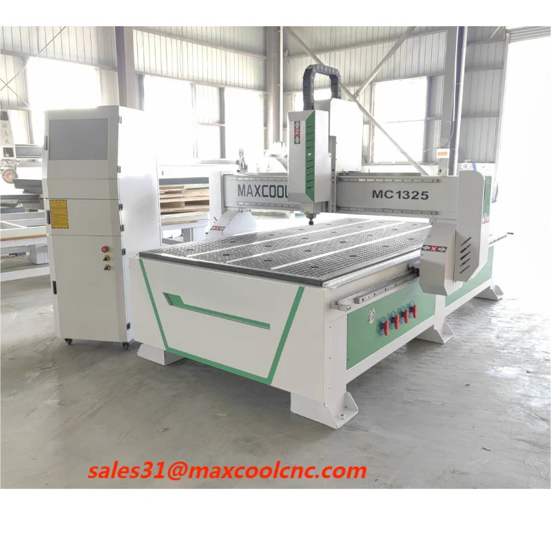 

2023 Customized Machine CNC Router with 1300*2500mm working size Wooden Furniture Processing Tools Price