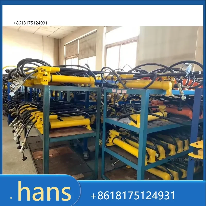 2026 Factory Direct Sales Manual Hydraulic Pump CP-180 High Pressure Oil Pump With Pressure Gauge For Hydraulic Tools System
