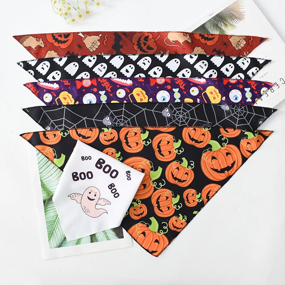 30pcs Halloween Pet Dog Bandanas Scarf Adjustable Dog Bandanas Small Dogs Cats Bibs Holiday Pet Supplies Skull Dog Accessories