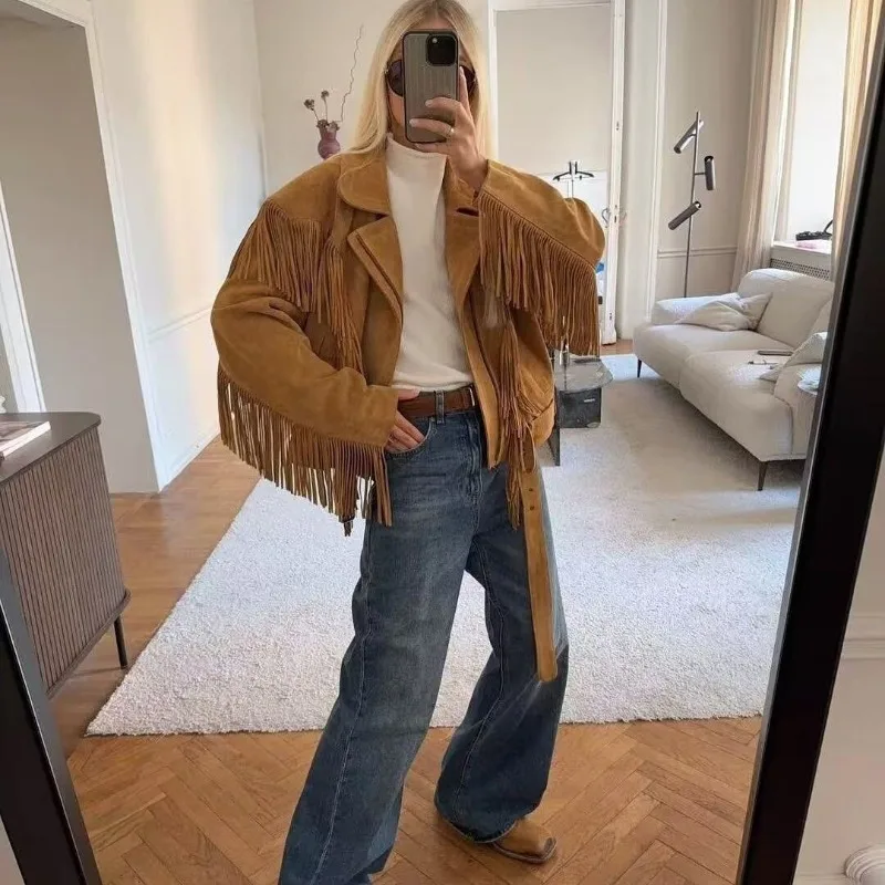 

Модная уличная однотонная осенняя новая женская одежда в стиле ретро, замшевая короткая куртка с лацканами и длинными рукавами, с кисточками и широкими плечами