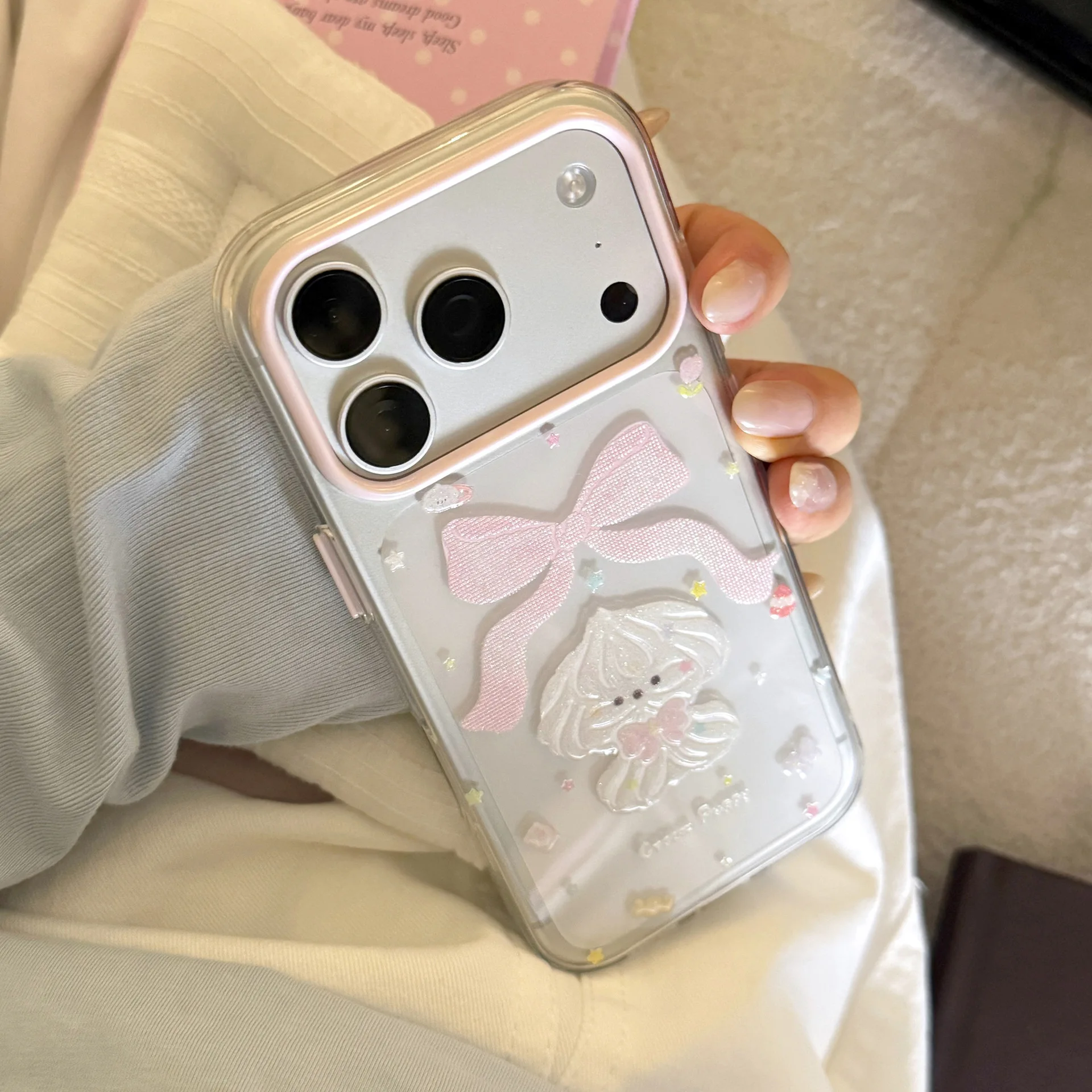 Korean Glitter Cartoon Cream Puppy Bowknot Pattern Phone Case For iPhone 13 14 15 16 17 12 Pro Max Clear Shockproof Soft Cover view 4