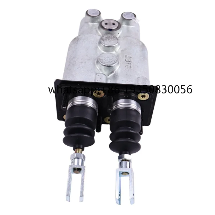 Master Cylinder 87714038 87618532 for Backhoe Loader 580N 580SN 590SN 580SM 580M B110B B100BLR B115B B95B