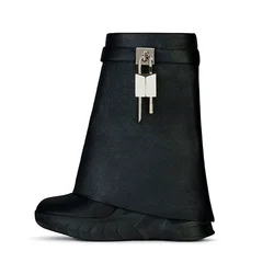 Autumn And Winter Fashion Design New Round Head Lock Shark Buckle Side Zipper Straight Boots Large Size Women's Shoes