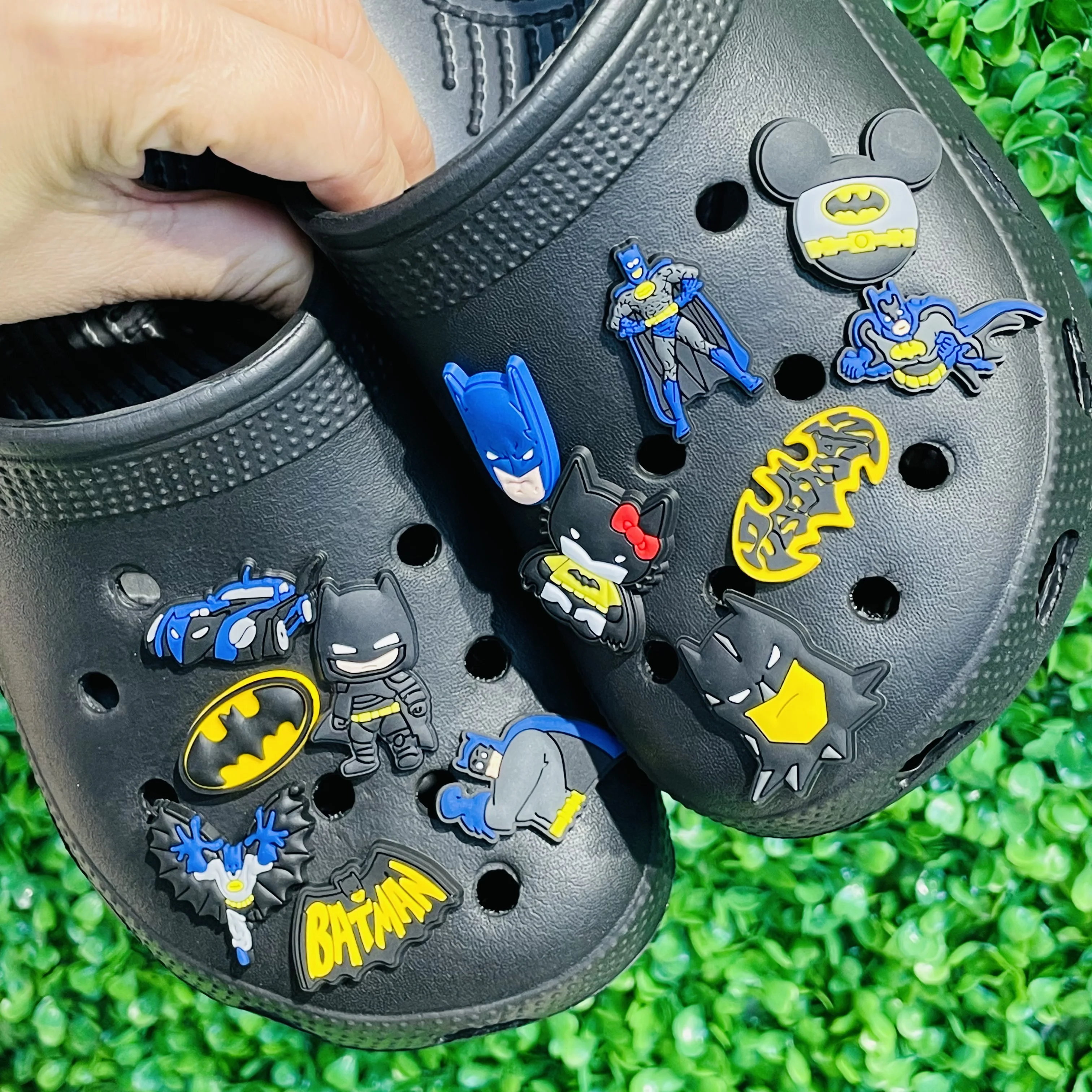 1-13Pcs Hero Batman Super Car PVC Sandals Shoe Charms Boys Clog Buckle Accessories DIY Cool Children Party Gifts