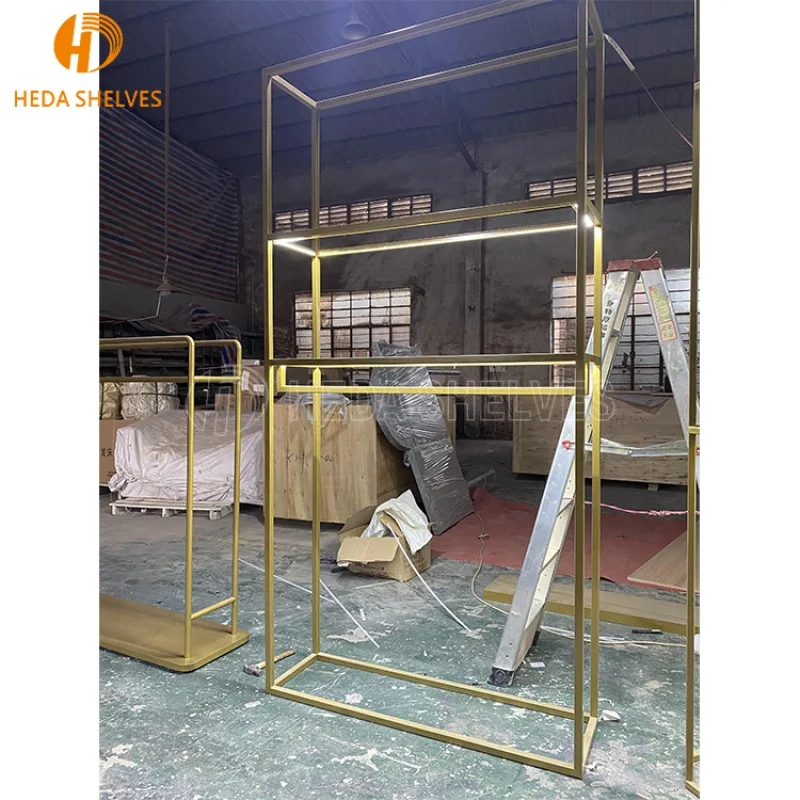 CustomRetail Shop Fittings And Store Furniture Clothes Boutique Gold Metal Clothing Display Rack