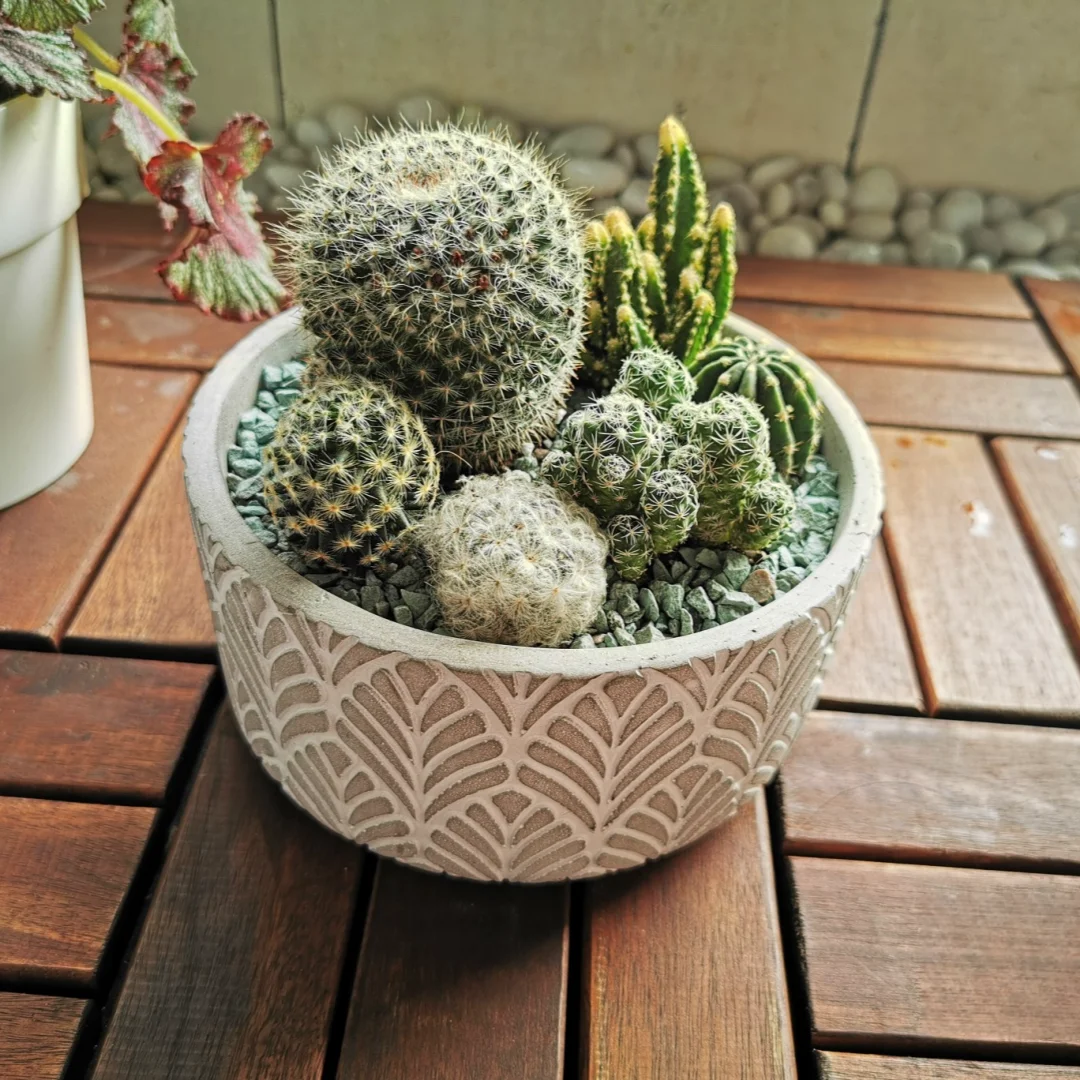 Large Round Flower Pot Mold Leaf Pattern Concrete Handmade Silicone Mold Cement Cactus Succulent Pot Mould