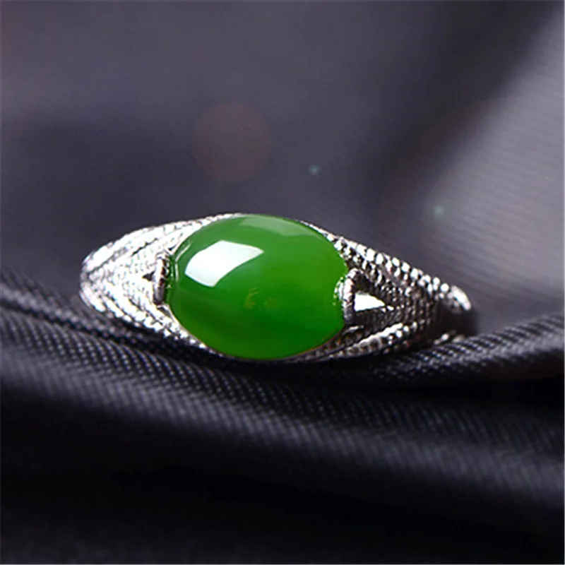 

Женское кольцо из серебра 925 пробы, с натуральным нефритом