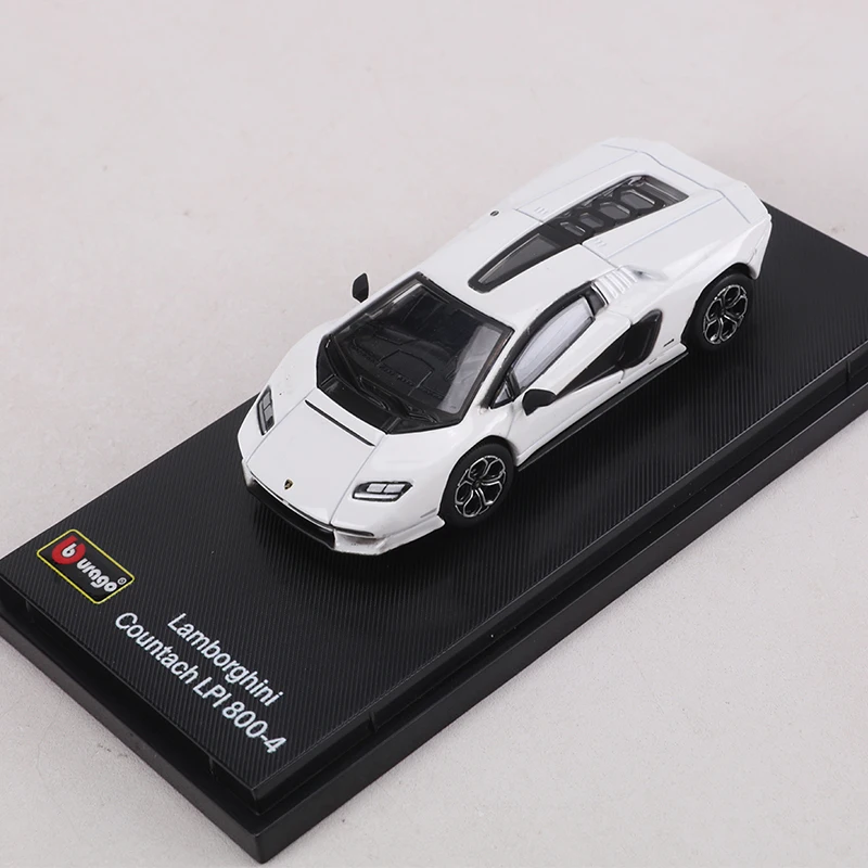 Burago 1:64 Lamborghini Countach LPI 800-4 Alloy Model Car view 6
