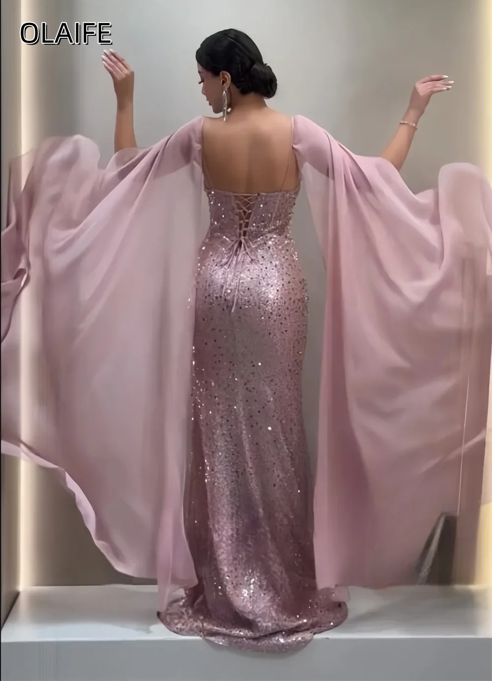 Robe de soirée en cristal à col carré et paillettes, cape longue, manches, train de balayage, croisé, personnalisé, robe de sirène, éducatif, f.C.