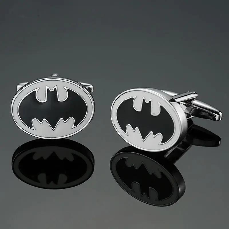 Batman Superman Green Lantern Superhero Action Figure Cartoon Metal Men\'s Cufflinks Accessories Decorative Toys Birthday Gifts