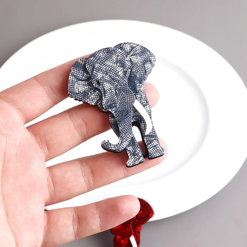 FishSheep Fashion Acrylic Large Elephant Brooch Lovely Animal Thailand Elephant Resin Brooches Pins Jewelry For Women Gifts