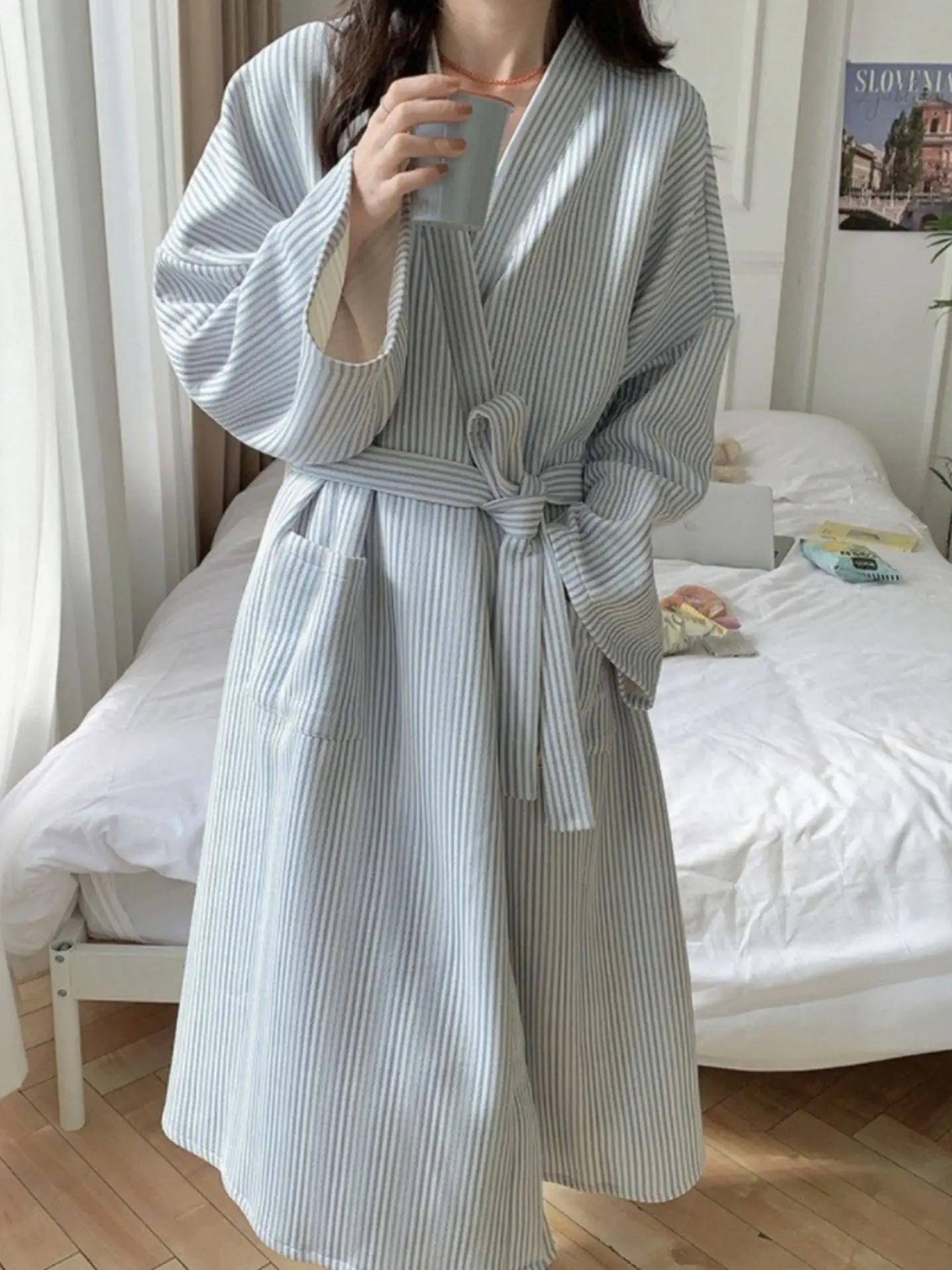 2026 New Air Cotton Thickened Long Striped Sleep Robe Japanese Style Home Clothes Nightgown for Youth All Seasons Universal