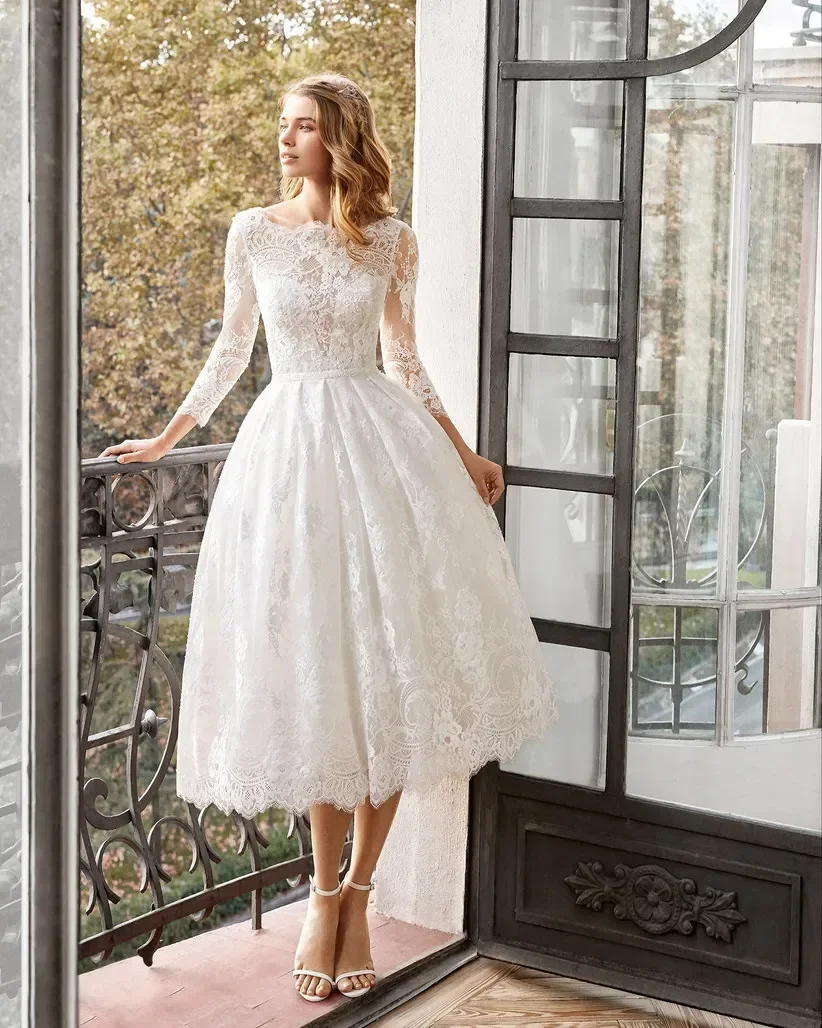 2024 Elegant retro tea long wedding dress seven-point sleeve one-line short decal Bridal dress Backless sexy garden bridal dress