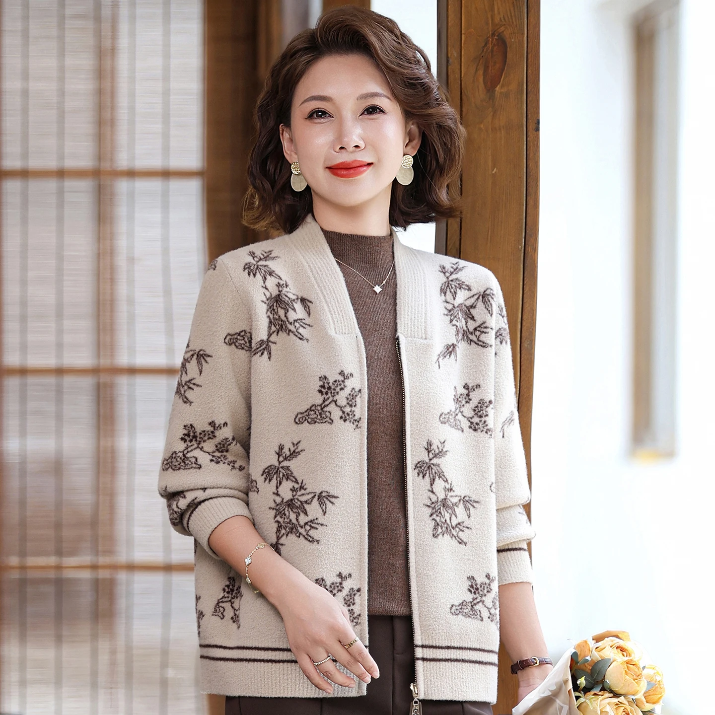 

Модный вязаный кардиган-жакет для молодых мам, женщин среднего и старшего возраста, осенне-зимний, теплый, из полиэфирного волокна