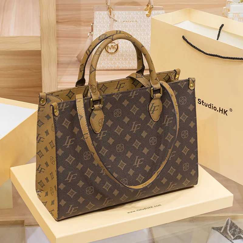 Trendy Simple Diaper Bags For Women Elegant Minimalist Leather Handbag Vintage Designer Classic Large Capacity