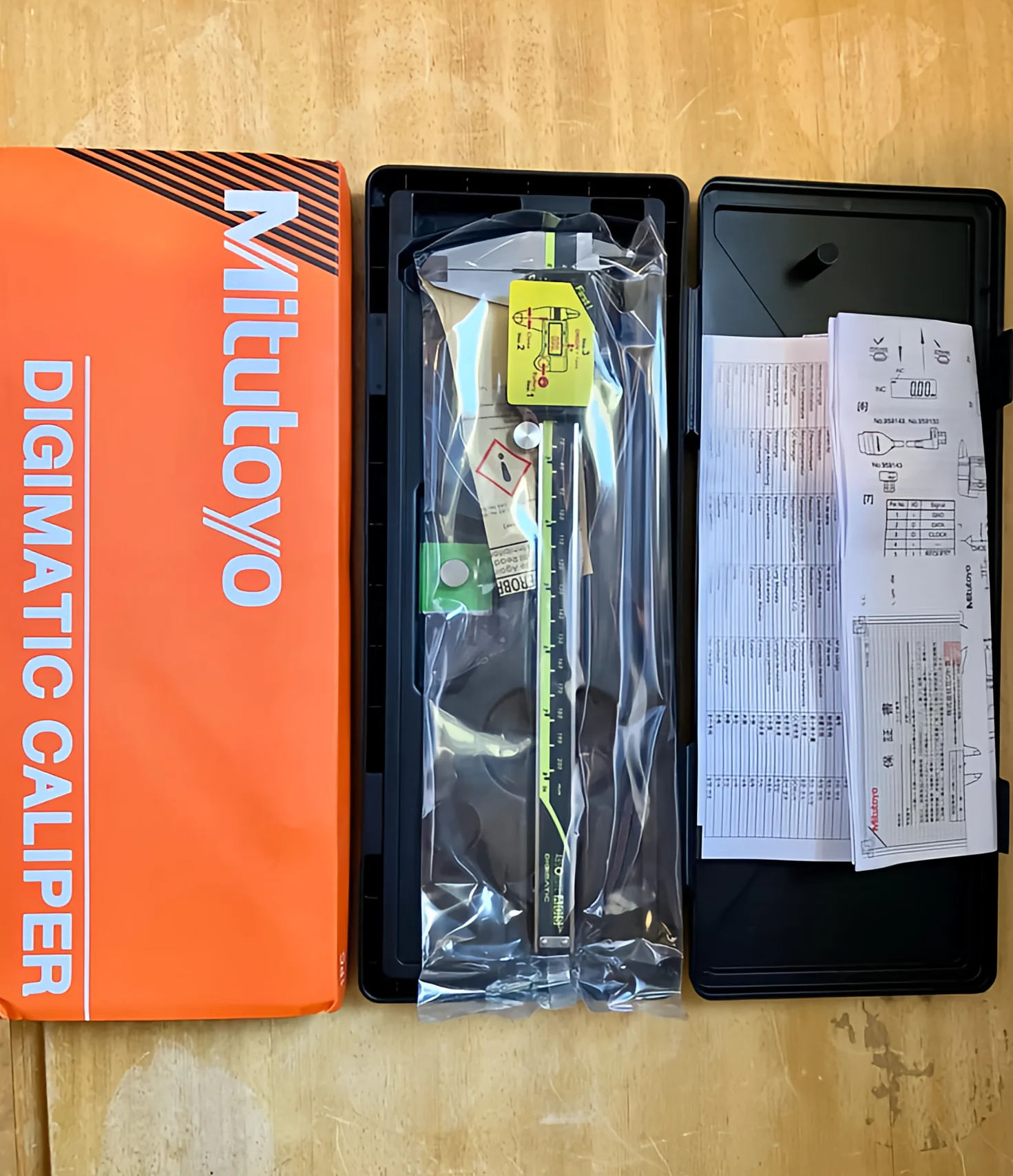 

Mitutoyo Digital Vernier Caliper 0-150mm/200mm/300mm Absolute Electronic Measuring Stainless Steel Caliper