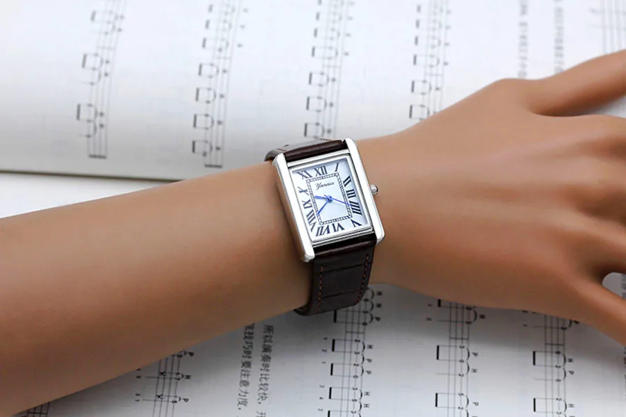New Top Quality Leather Strap Quarts Watch Simple Square Rome Women's Wristwatch Neutral Couple Watch Sapphire Ladies Watch