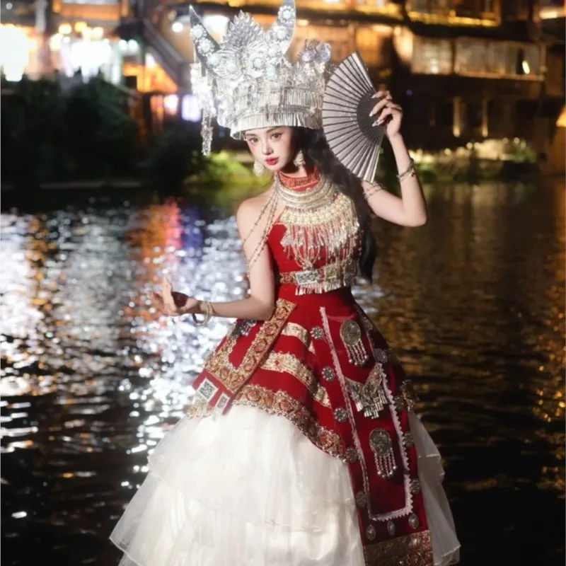 

A full set of red gauze dress for women in ethnic costumes new style performance costume exotic travel photography