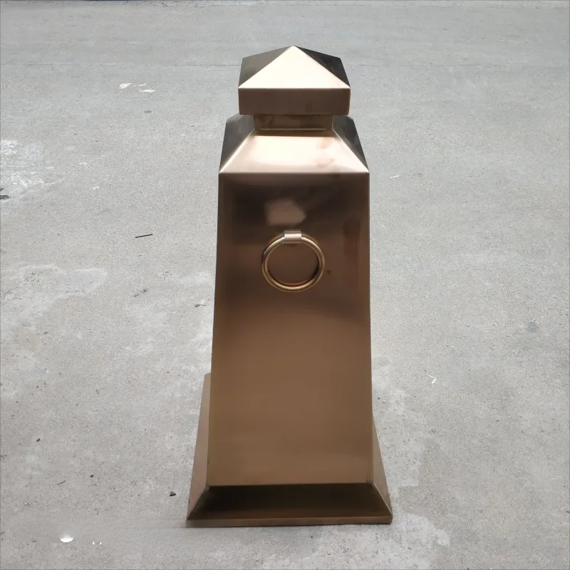 Stainless steel road cone Barricade square cone Reflective cone Hotel community Parking column Road isolation pier Safety warnin