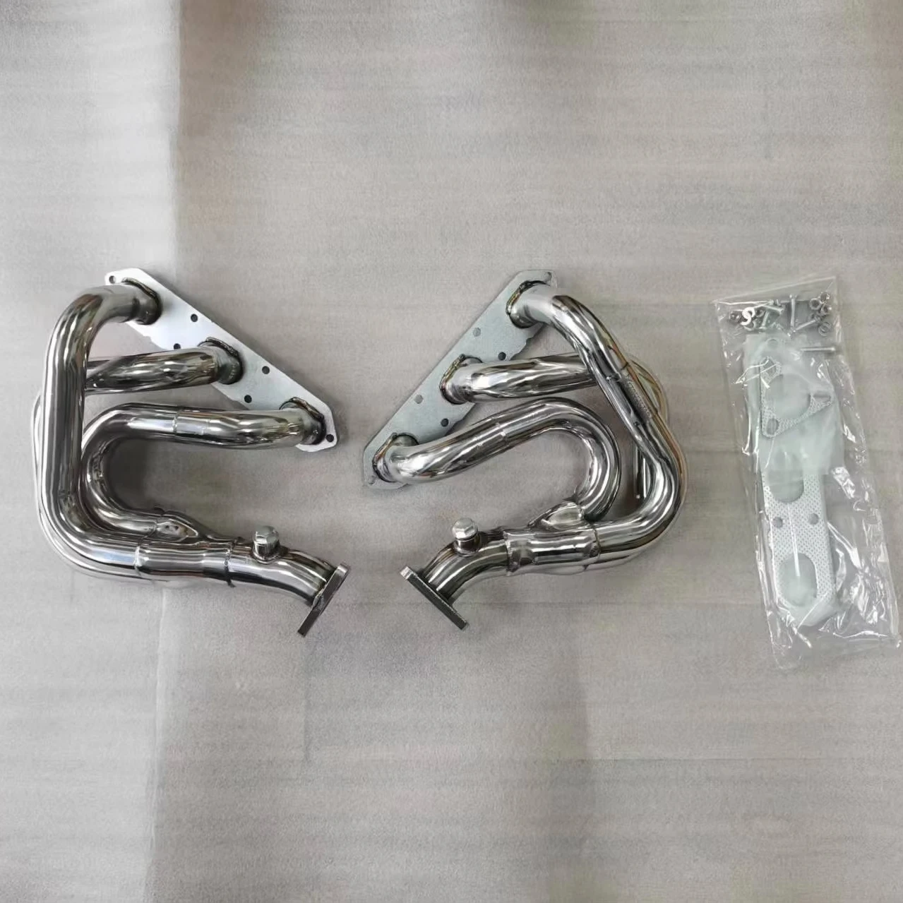

Stainless Steel Exhaust Headers for Porsche986 97-99 2.7L-3.2L and 00-04 2.5L
