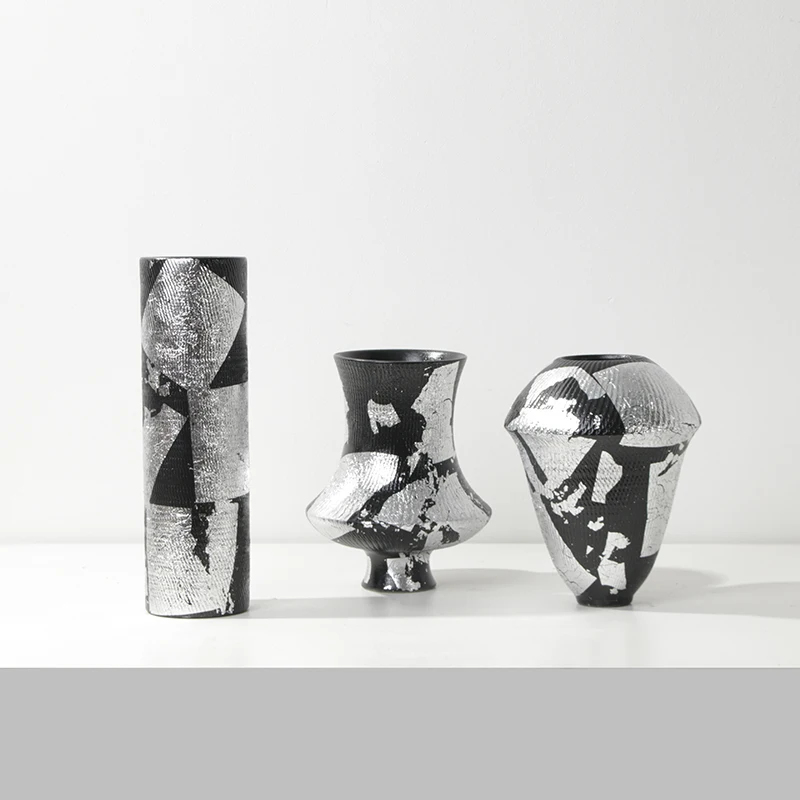 

Black Silver Foil Ceramic Jar Vase Creative Ornament Model Room Desktop Restaurant Cabinet Flower Ware