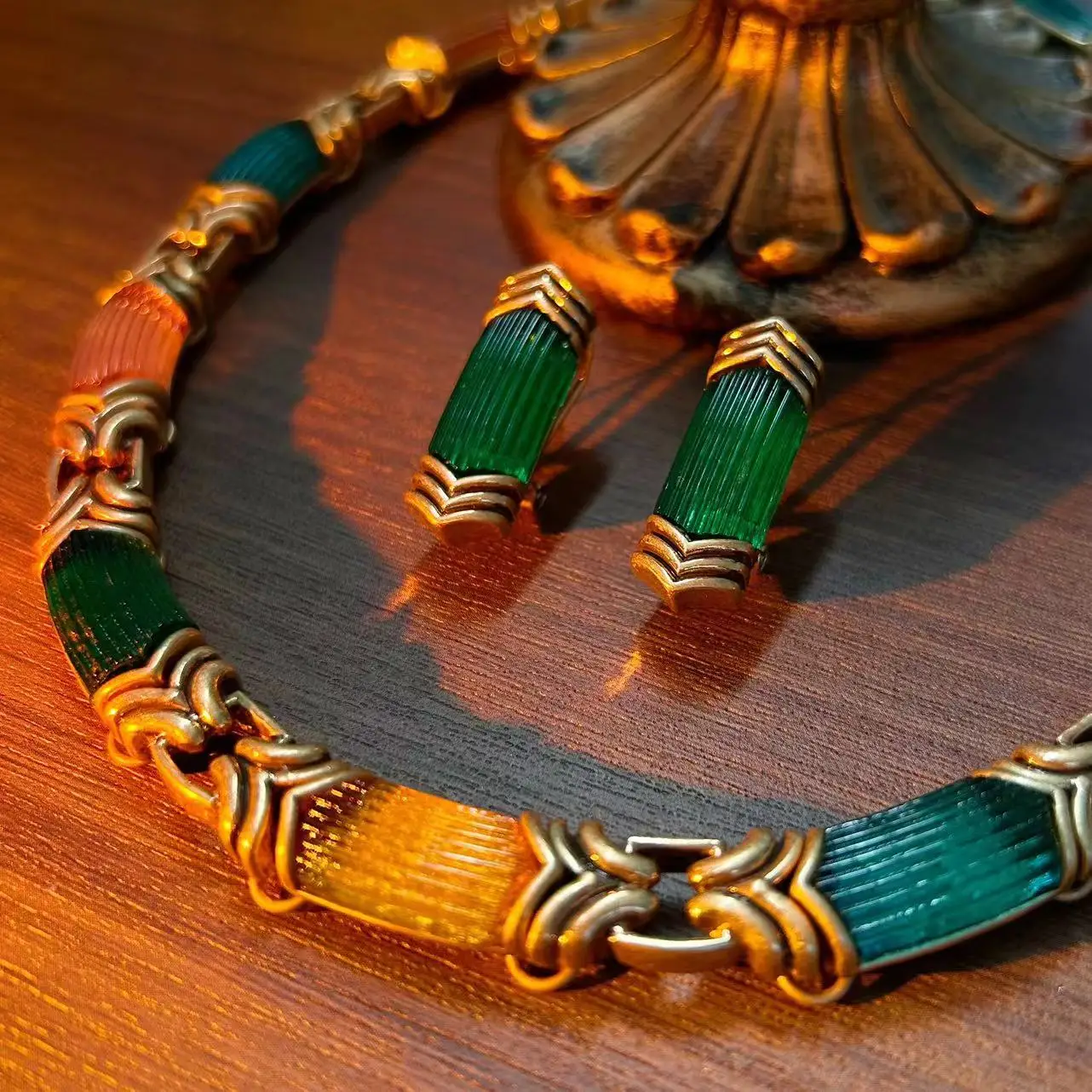 Fashion trend Maillard style colorful necklace earrings