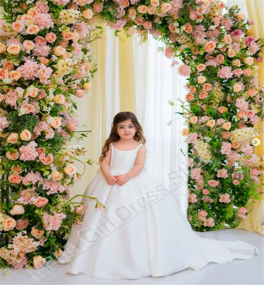 white-cute-flower-girl-dress-fluffy-spaghetti-strap-bow-first-communion-princess-party-suitable-for-wedding-photography