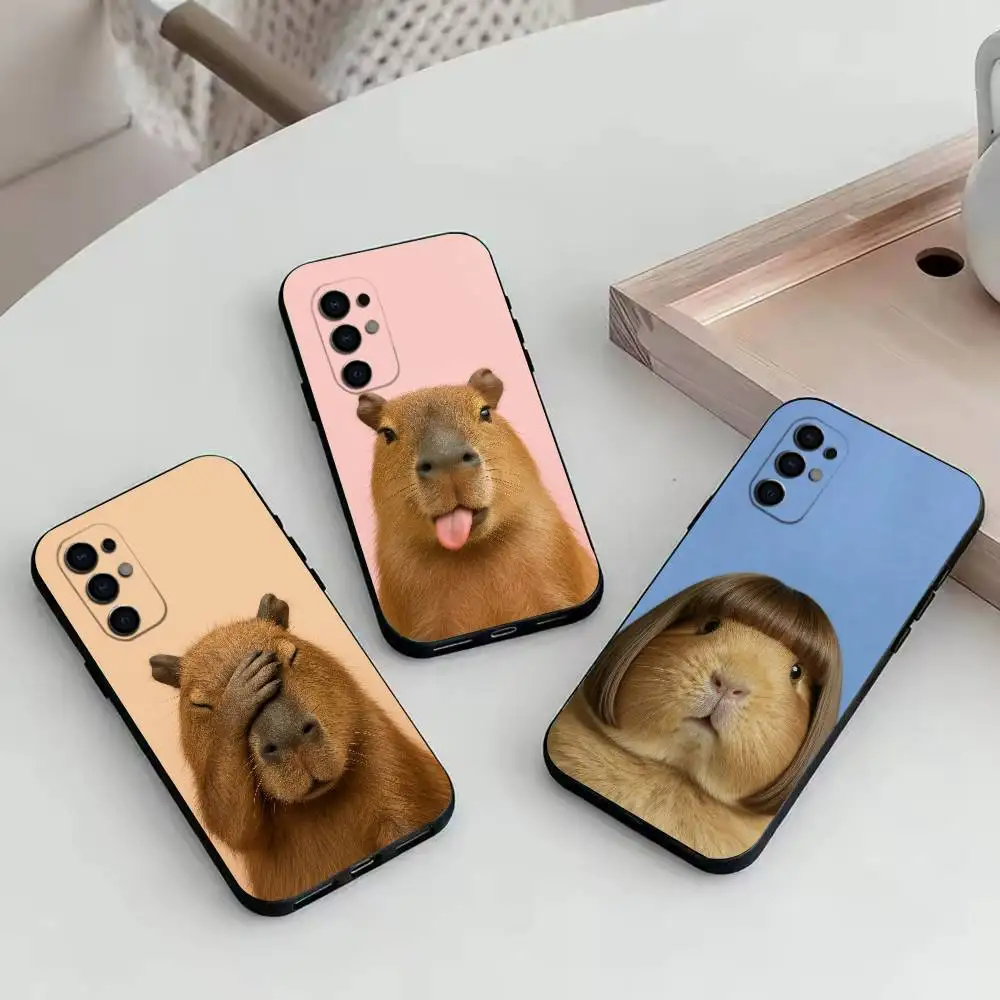 Cute-Capybara  Phone Case For Samsung S25,S24,S21,S22,S23,S30,Ultra,S20,Plus,Fe,Soft Silicone Black Cover