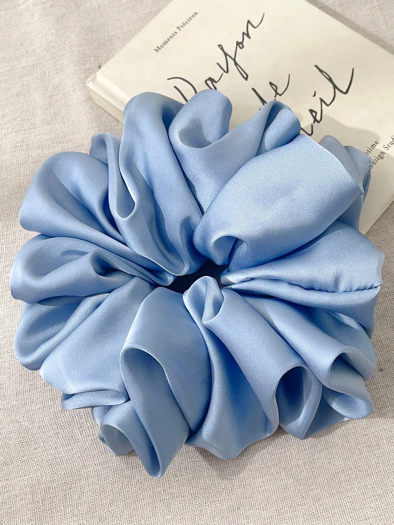 1 Stück extra große Kunstseide, flauschig, hohe Elastizität, weich und seidig, luxuriös, lässig, bequem, modisch, Scrunchie für Damen – Detail 5