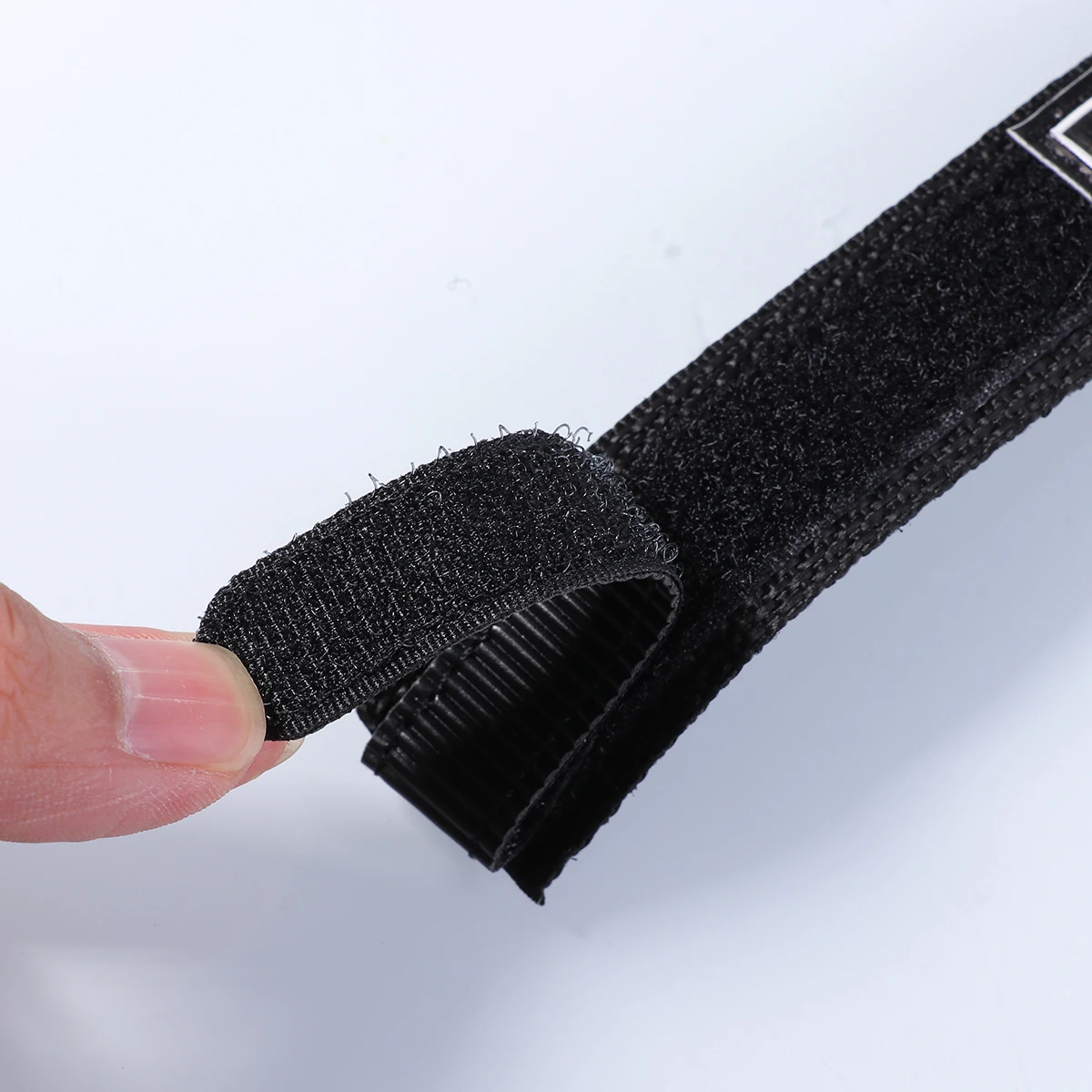 Watch Black Stylish Nylon Woven Waterproof Quartz Time Date Display Cute Unisex Design for Birthday Party Gift