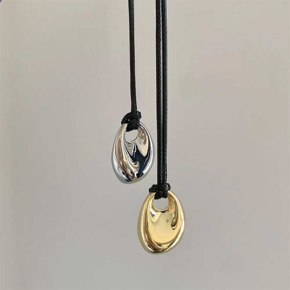 Punk Geometric Metal Irregular Pendant Necklace for Women Adjustable Leather Rope Sweater Chain Cool Trend Jewelry Accessories