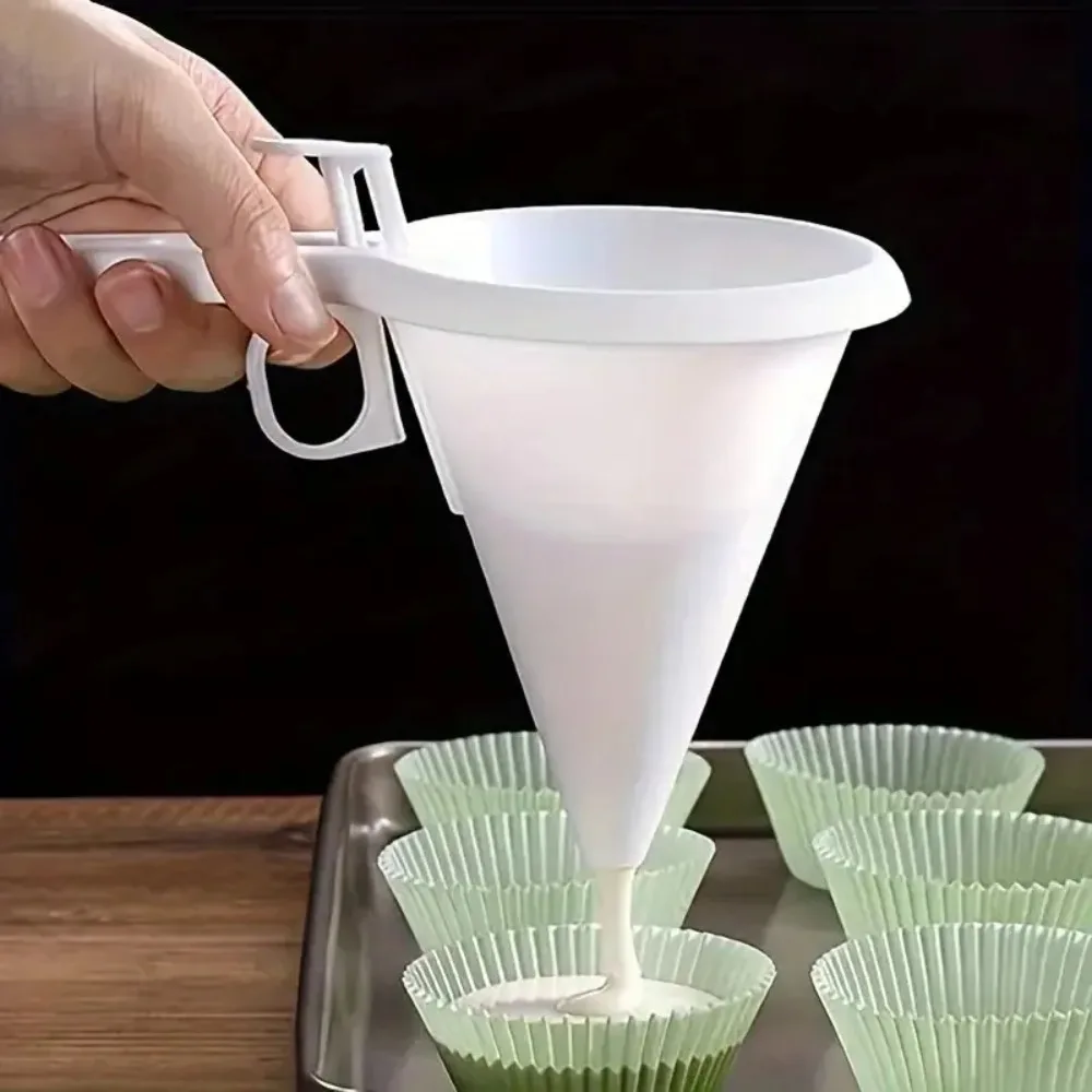 Handheld Cream Funnel Multifunctional Adjustable Batter Dispenser For Cake Chocolate Candies Making Baking Tool Easy White Decor - view 2
