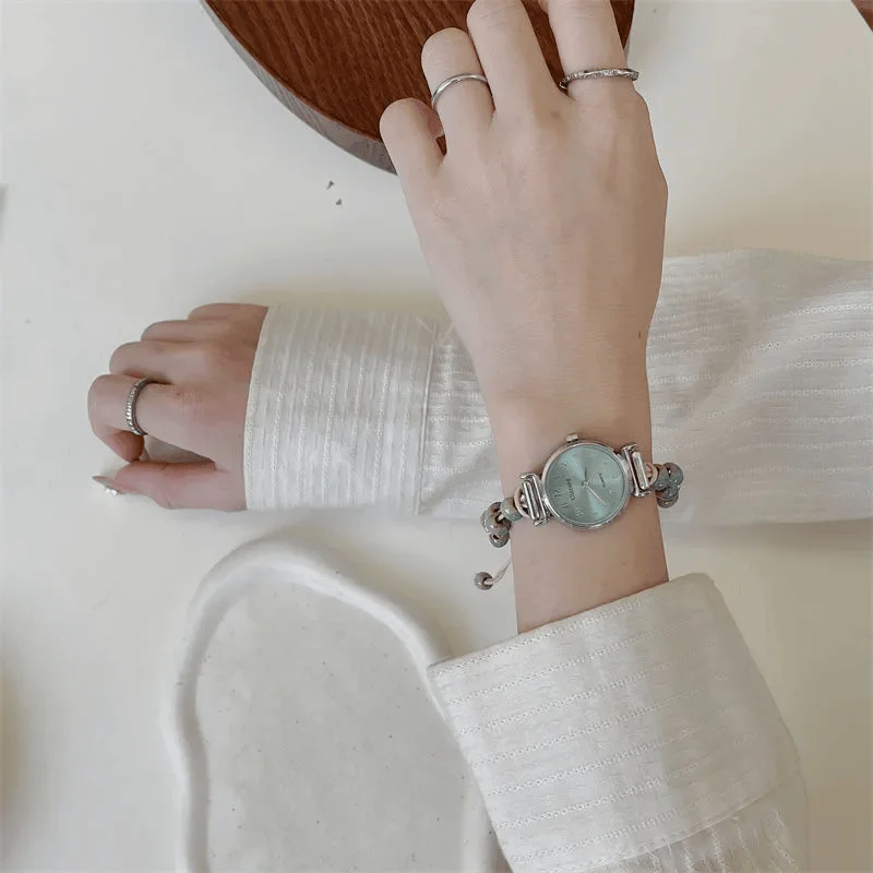 

New beaded hand rope watch women's high-value student simple luxury high-quality elegant women's quartz watch women's gift