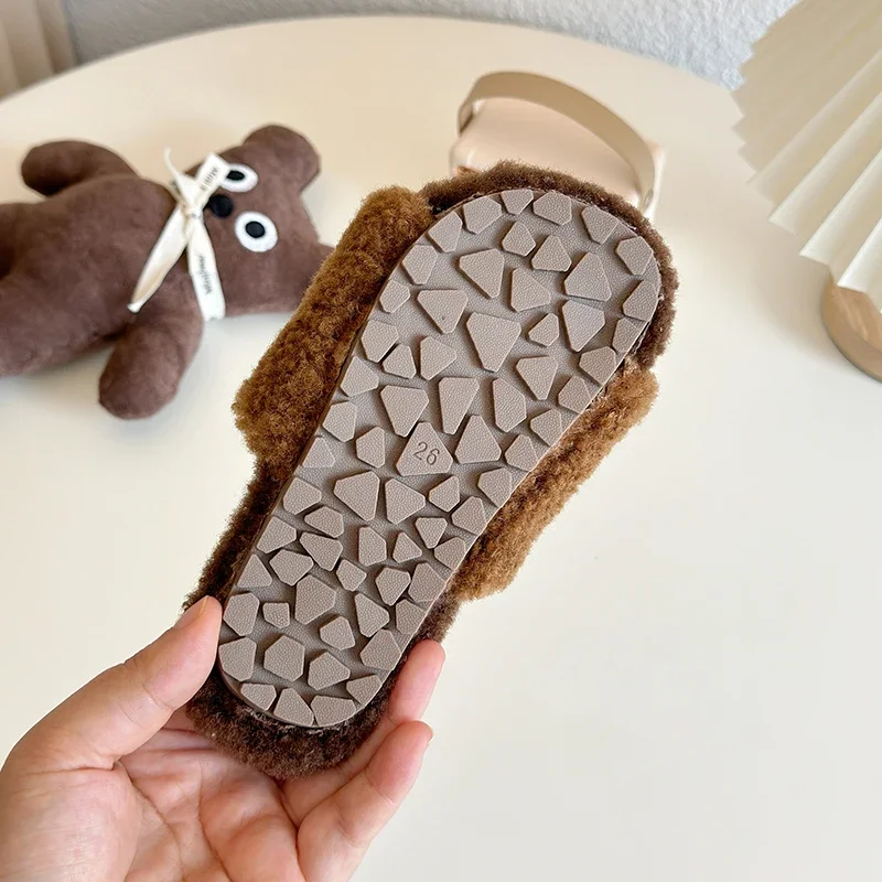 Herfst Kinderen Platform Slippers Nieuwe Indoor Warm Houden Plus Fluwelen Platte Slippers voor Meisje Casual Schoenen Antislip Kinderschoenen