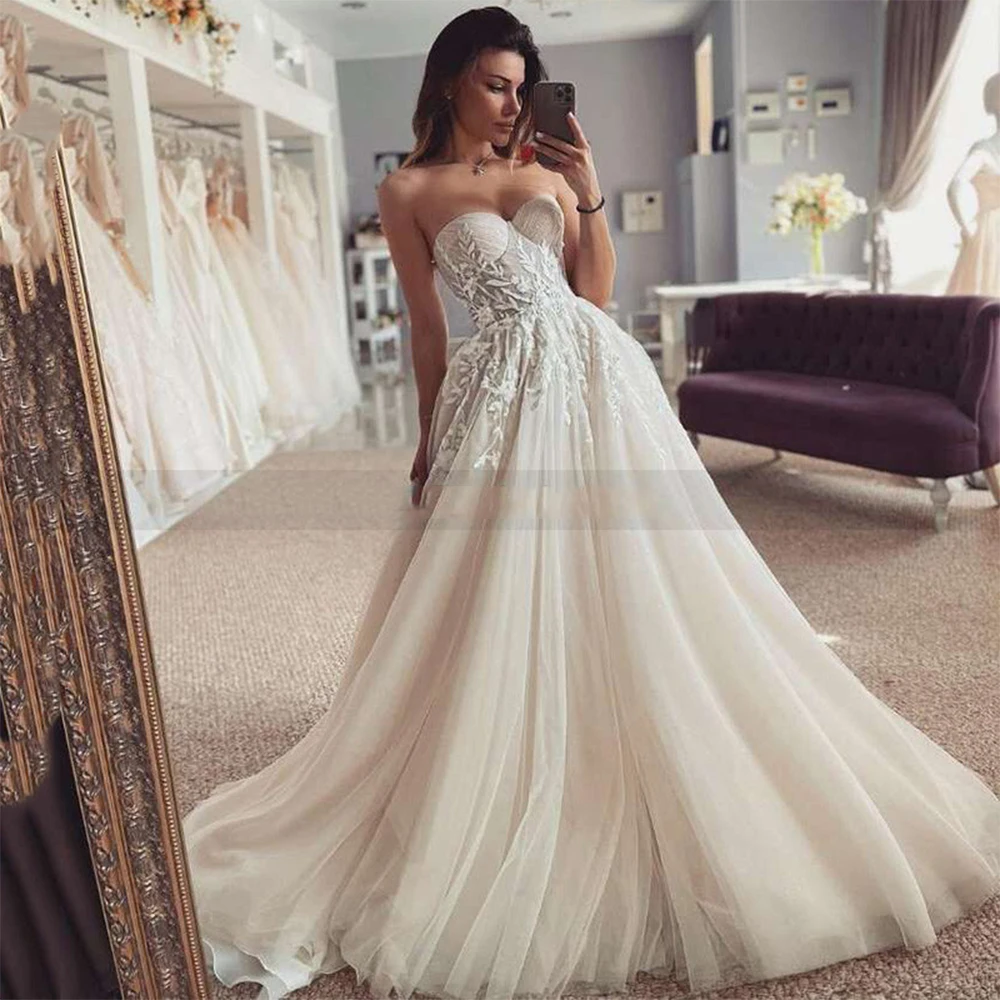 

2024 Bohemian Women's Wedding Dresses A-Line Sweetheart Sexy Sleeveless Thin Sand Princess Bridal Gowns Lace Decal Robe Vestidos