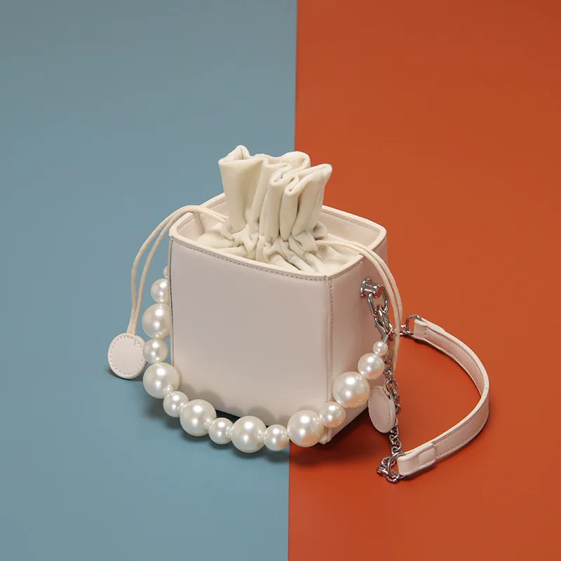 

Candy color bag chain pearl small delicate mouth red box bag bag
