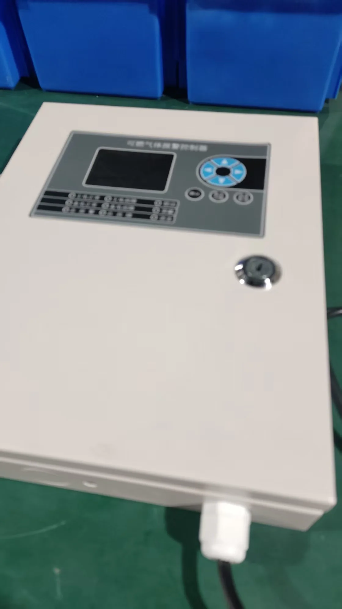 High-Performance Bus-Type Gas  ing Kit for Methane/Propane Light Alarm 1 Centralized Controller 7 Detectors 1