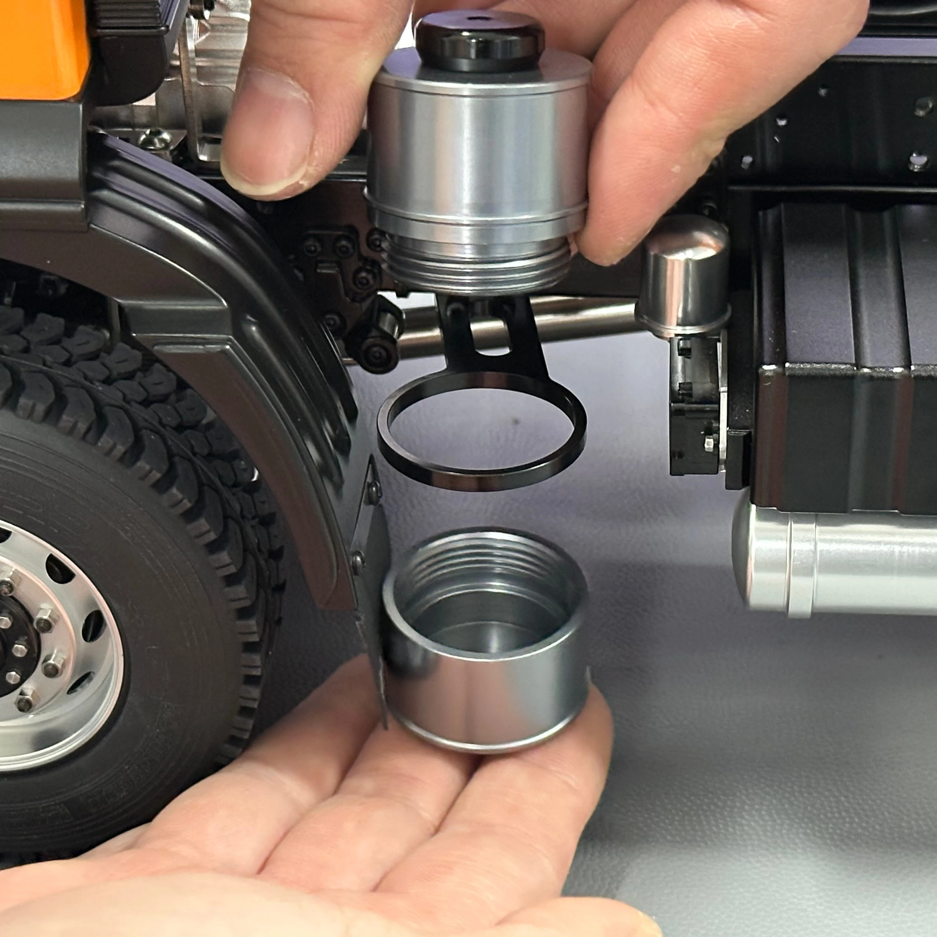1/14 RC-LKW-Luftfilter, Benzintank, Rahmen, dekorative Zubehörteile für Tamiya 1/14 RC-Traktor-LKW, Kipper, Teile und Zubehör. – Detail 12