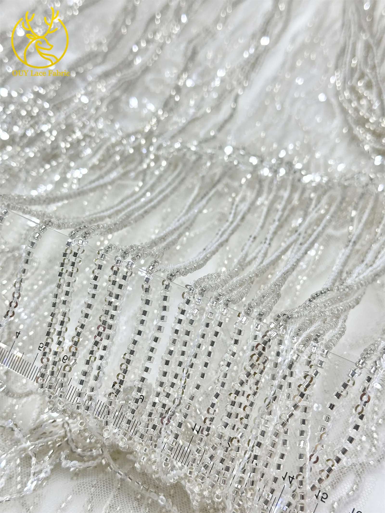 Weinroter nigerianischer 3D-Quasten-Perlen-Spitzenstoff, französischer Pailletten-Tüll-Spitzenstoff, afrikanischer Spitzenstoff für Damen, Hochzeitskleid, Nähen – Detail 10