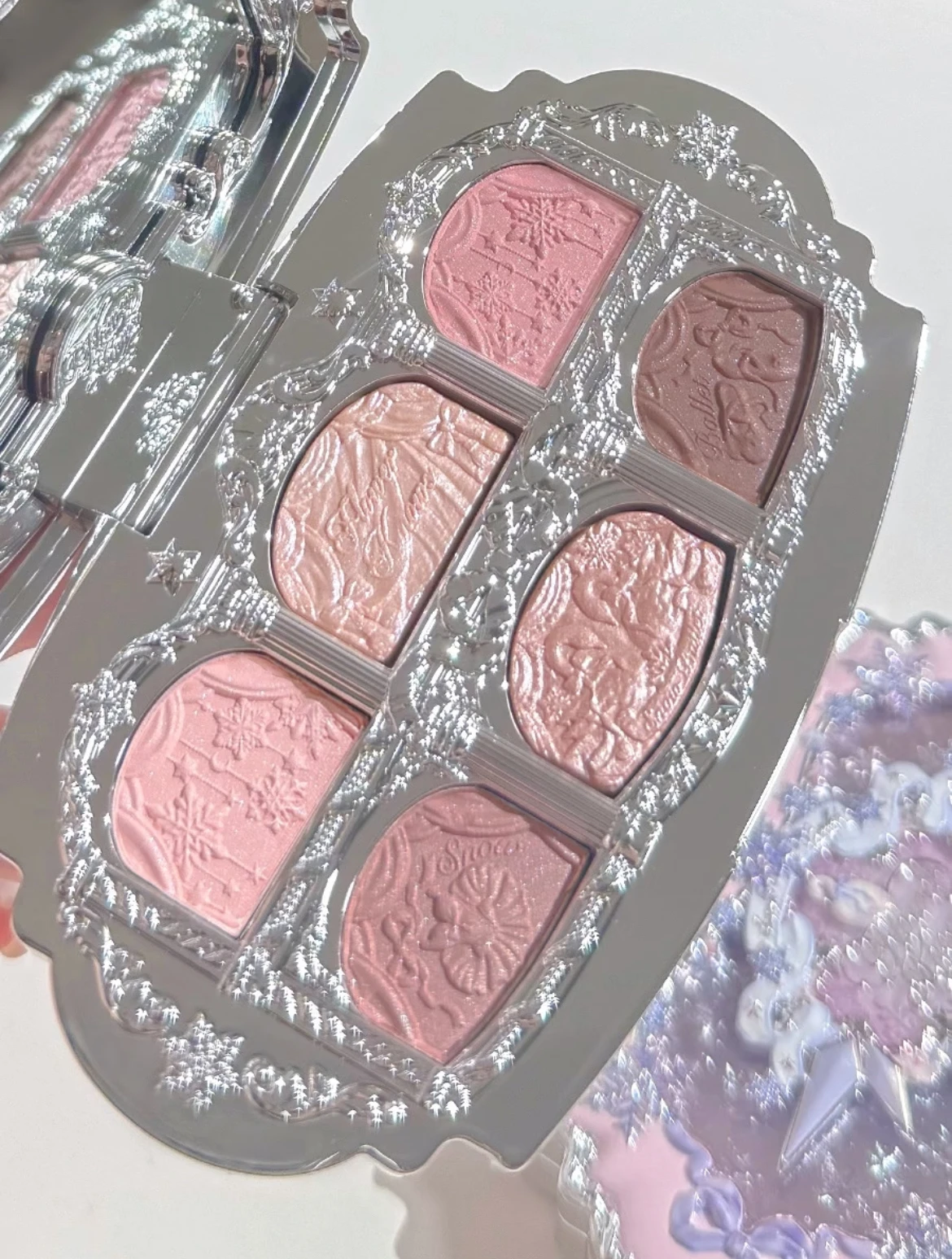 Flower Knows Snowflake Ballet 6 Colors Eyeshadow Palette Natural Nude Matte Shimmer Makeup Glitter Pigment Eye Shadow Pallete